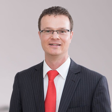 Claus M. Büttner