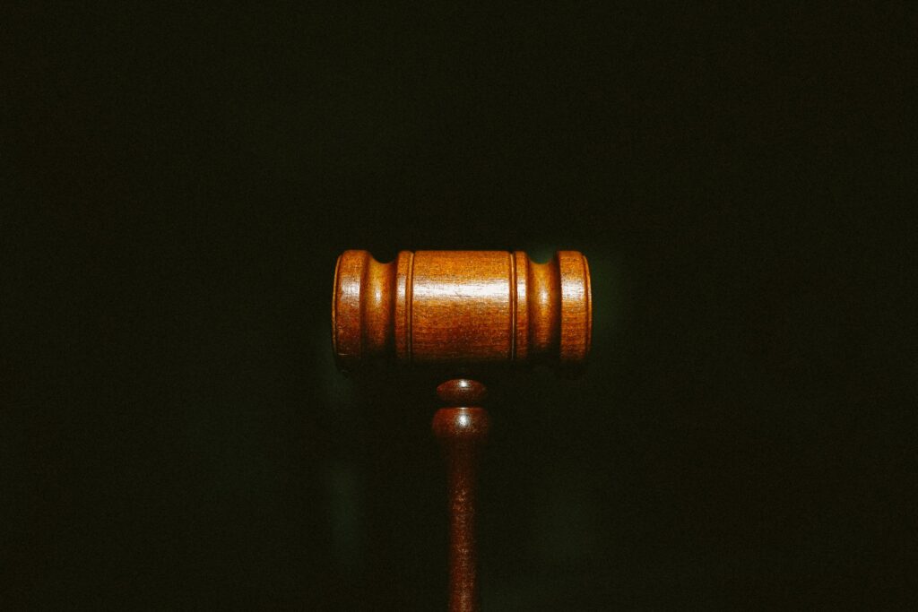 testamentsvollstreckung richterhammer